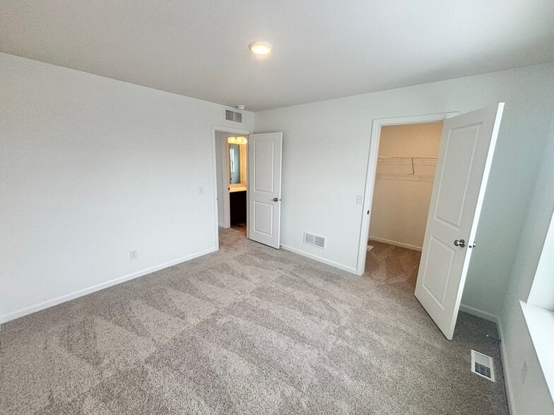 Building Photo - 1159 149th St W