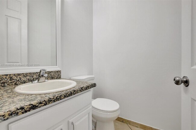 Building Photo - 9135 SW 36th Mnr