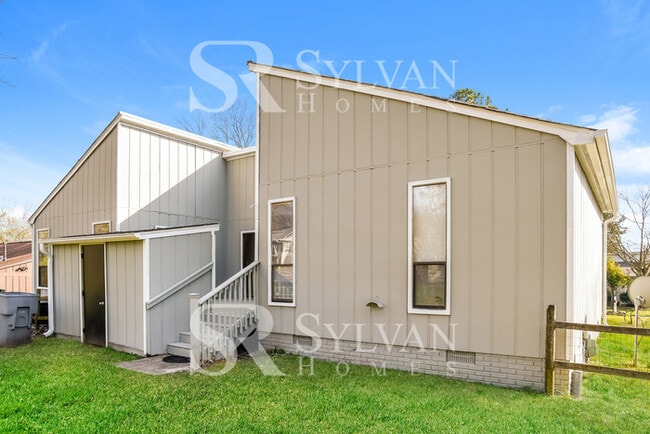 Building Photo - Living where You Love is Good for your Heart!