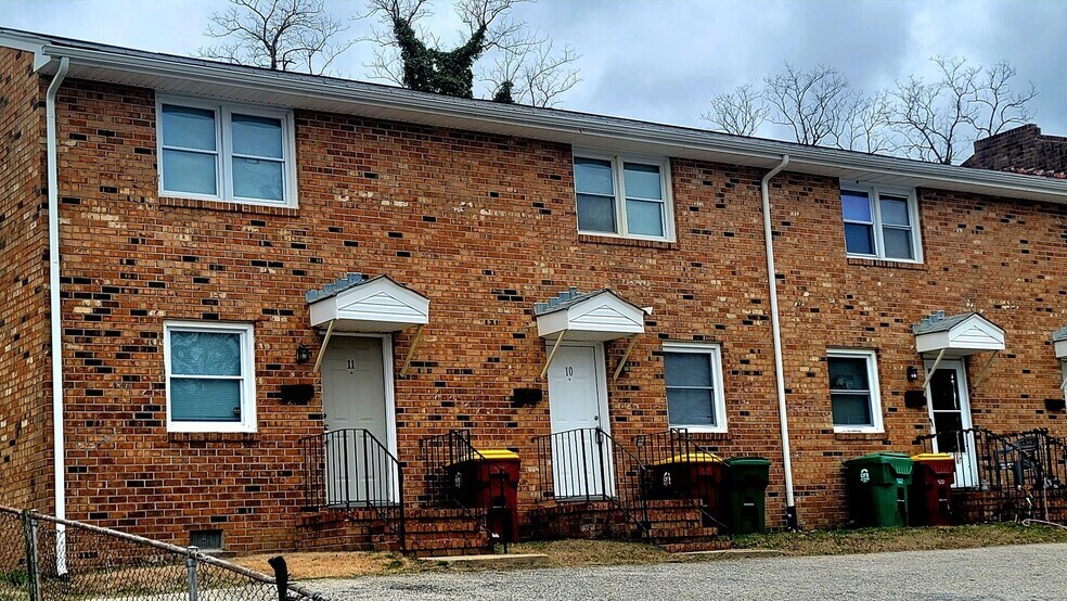 Building Photo - 1516 W Clara Dr