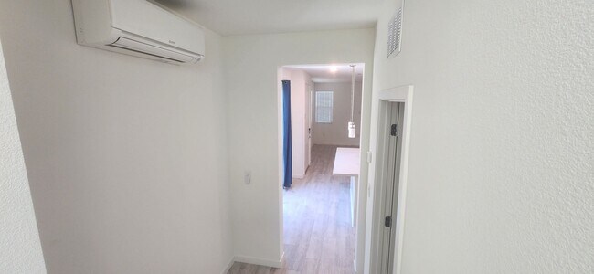 Building Photo - 2 Bedroom 2.5 Bathroom home at the Mill on Broadway