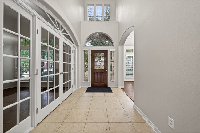 Building Photo - 5215 Field Briar Ln