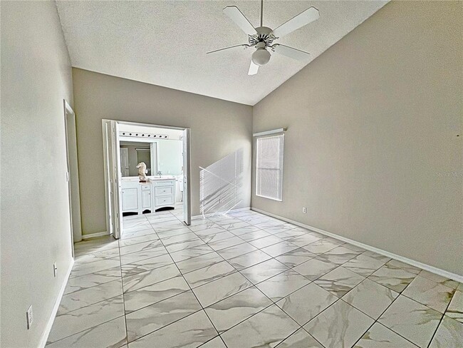 Building Photo - 3505 Tenby Cir