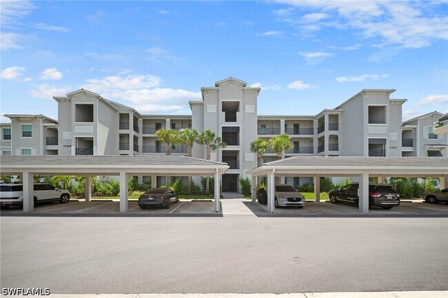 Building Photo - 15285 Grn Acrs Ave