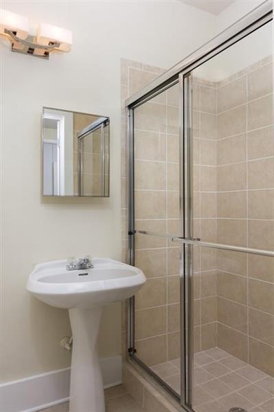 Building Photo - 2189 Old Georgian Terrace