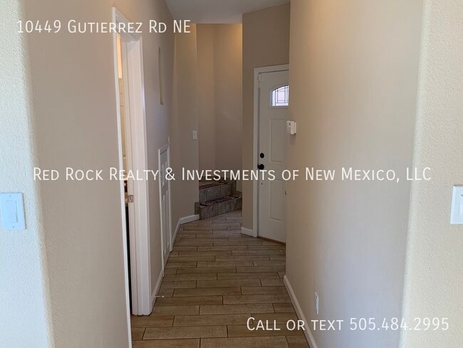 Building Photo - 10449 Gutierrez Rd NE