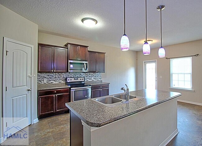 Building Photo - 1301 Windrow Dr