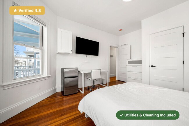 Building Photo - New RoostUp Furnished Private Bedroom in the Dorchester Neighborhood of Boston!