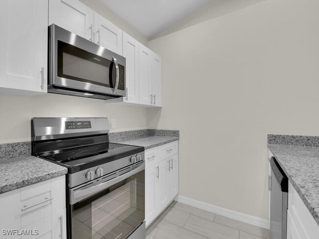 Building Photo - 1515 SW 48th Terrace