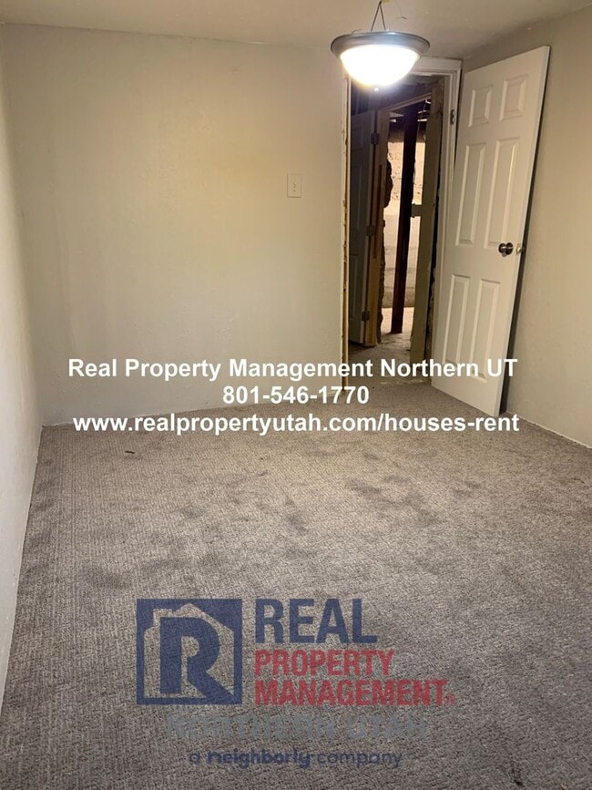 Building Photo - 3 Bedroom 1 Bath Ogden Home Coming Soon!