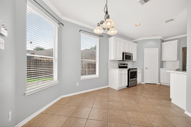 Building Photo - 26806 Shoal Hollow Ct