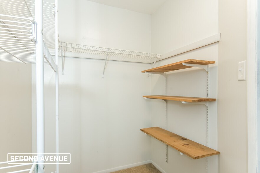Building Photo - 3140 Camberly Dr