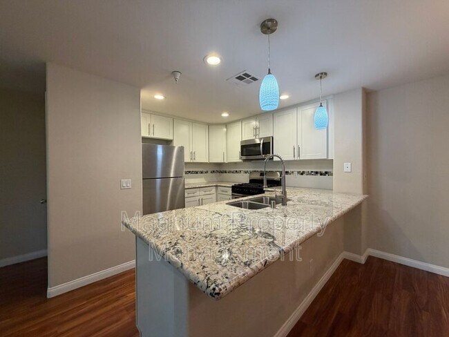 Building Photo - 31371 Taylor Ln