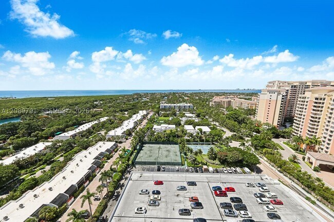 Building Photo - 881 Ocean Dr