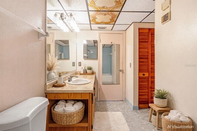 Building Photo - 100 Silver Beach Ave