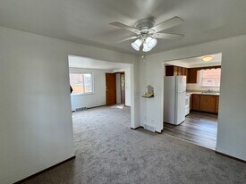 Building Photo - 351 N Balph Ave