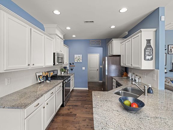 Building Photo - Build Equity While Leasing - Lease and Own...