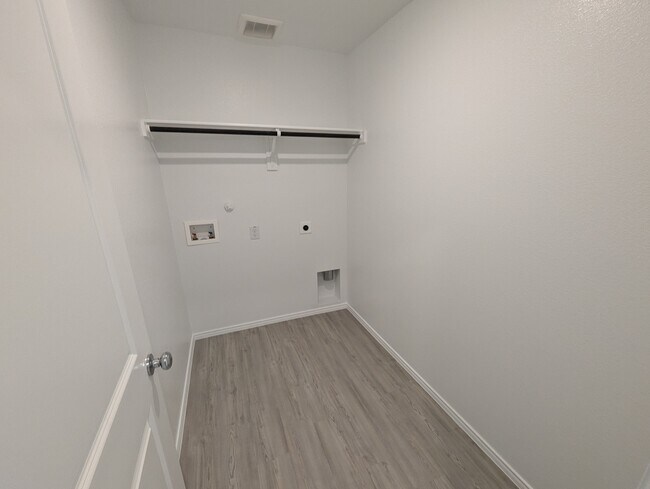 Building Photo - 15128 Tejano St