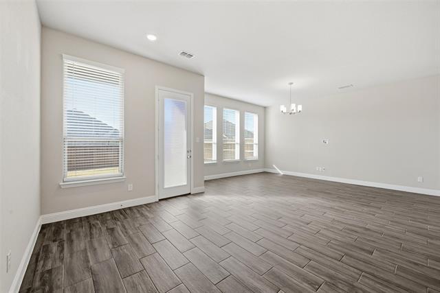 Building Photo - 1124 El Sol Blvd