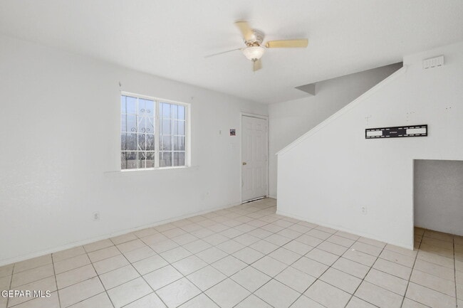 Building Photo - 13113 Violeta Ln