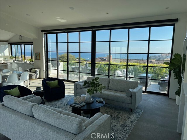 Building Photo - 809 Emerald Bay