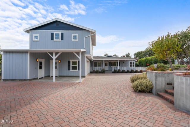 Building Photo - 2102 Buena Vista Dr