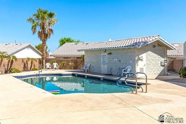 Building Photo - Yuma Meadows Rental