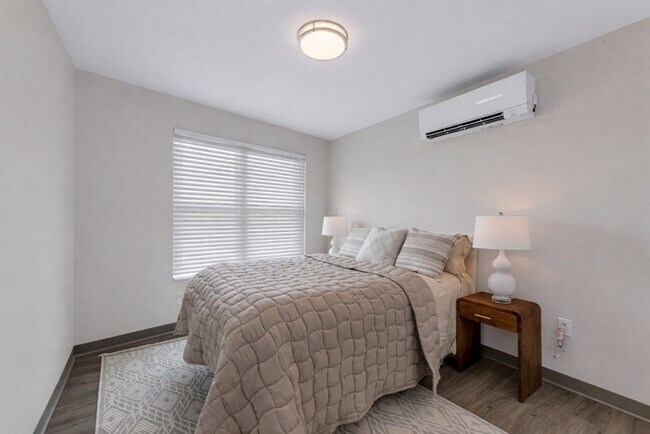 Building Photo - 375 Cummins Hwy