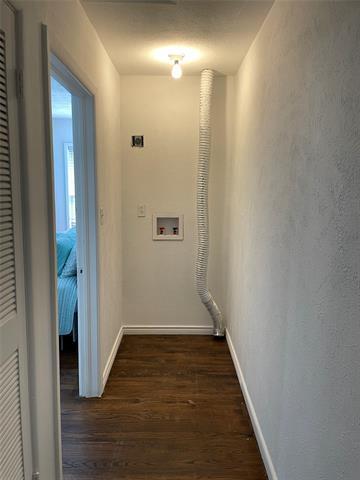 Building Photo - 3563 South Dr