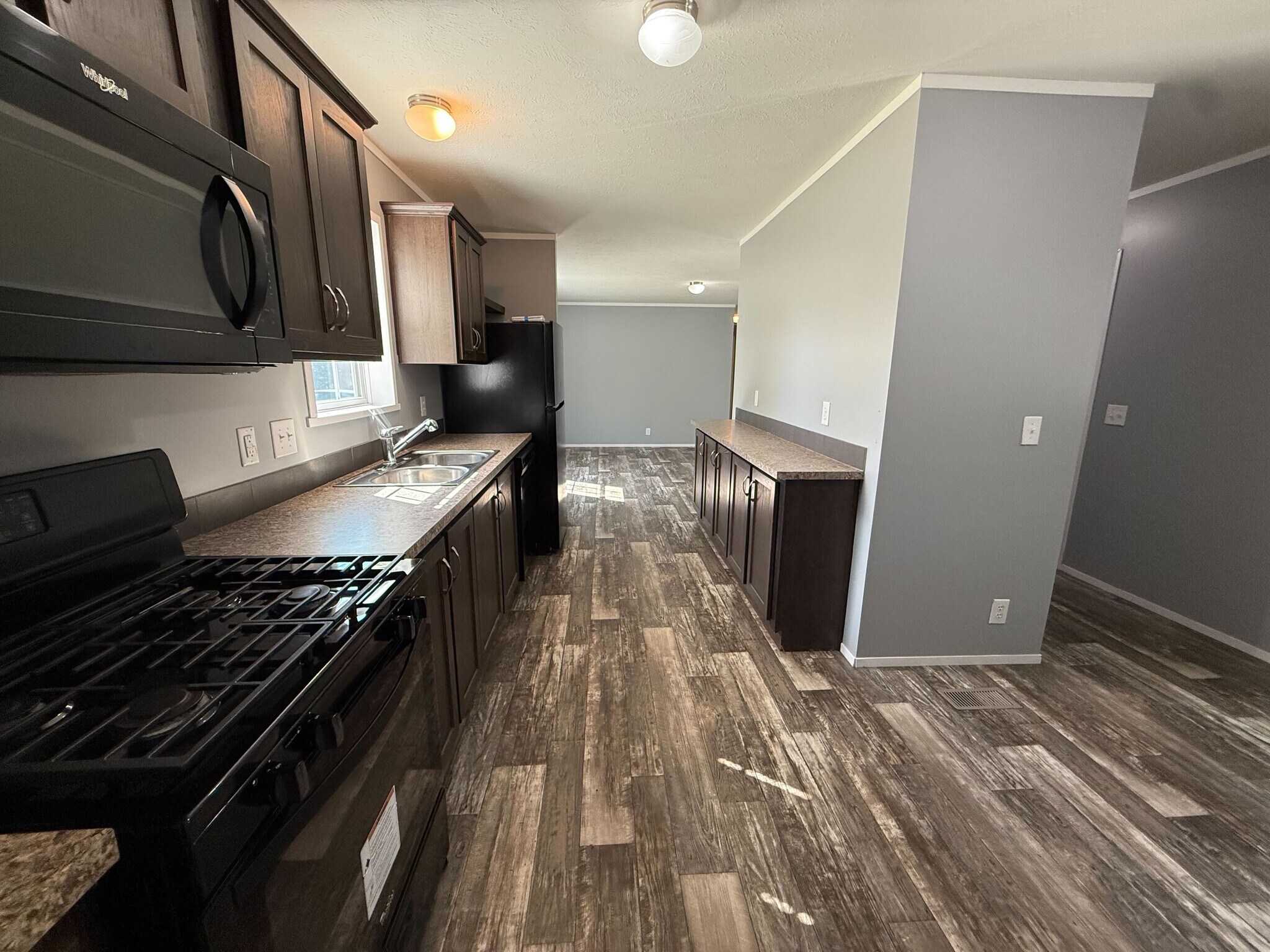 Building Photo - 11853 Cascade Cir