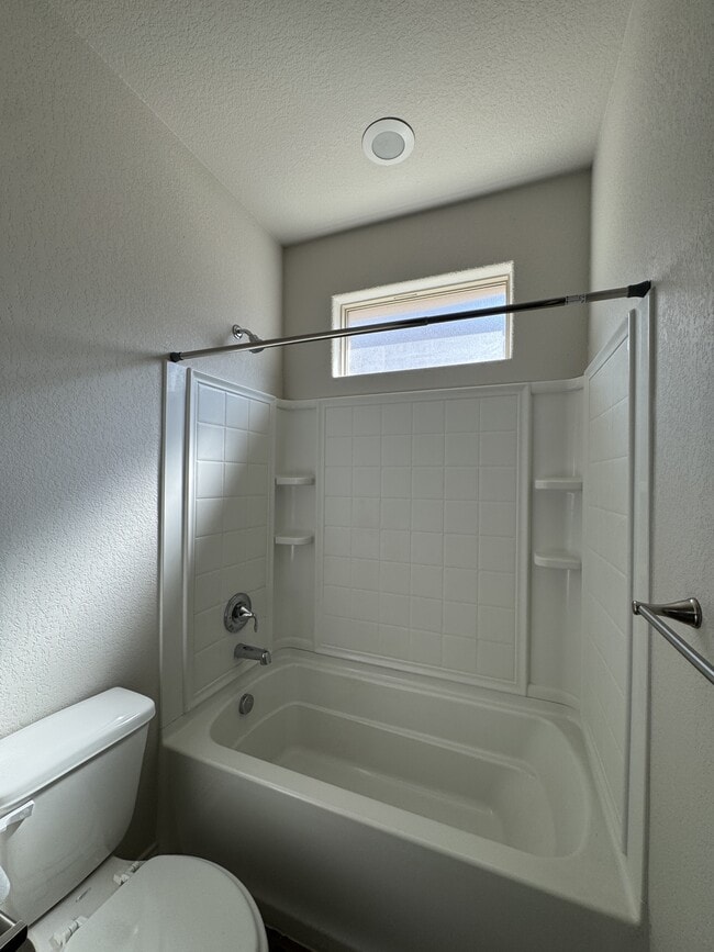Building Photo - 8142 Luz de Luna St