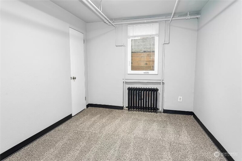 Building Photo - 2715 S 7th St