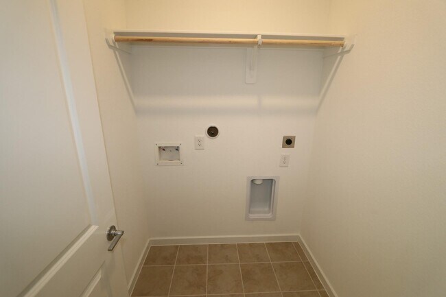 Building Photo - 21902 Andover Knl Dr