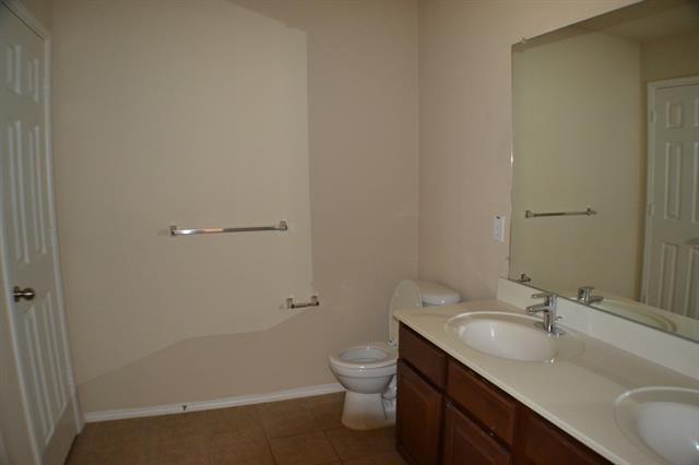 Building Photo - 12970 Ambrose Dr