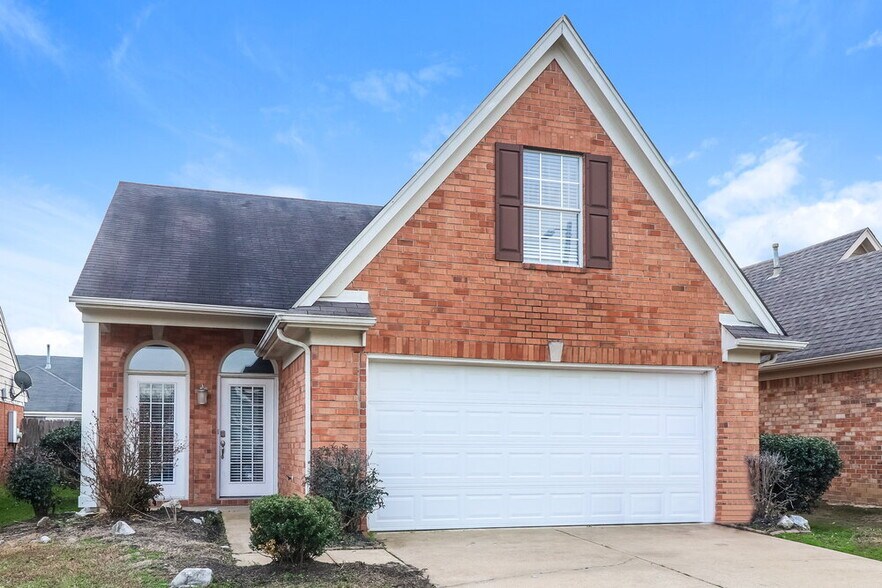 Building Photo - 761 Grant Dr