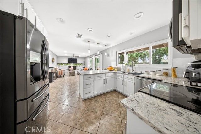 Building Photo - 25047 Avenida Balita