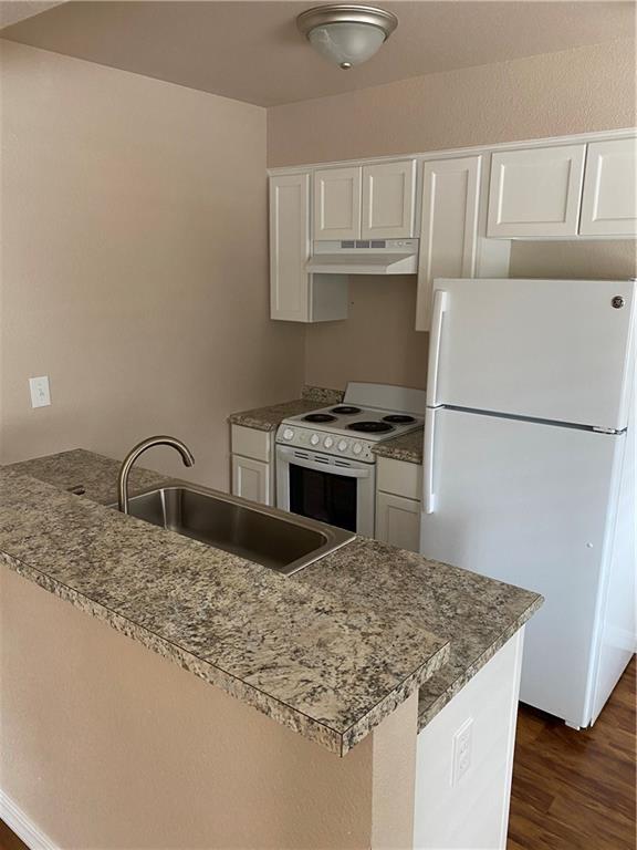 Building Photo - 1814 Waterston Ave