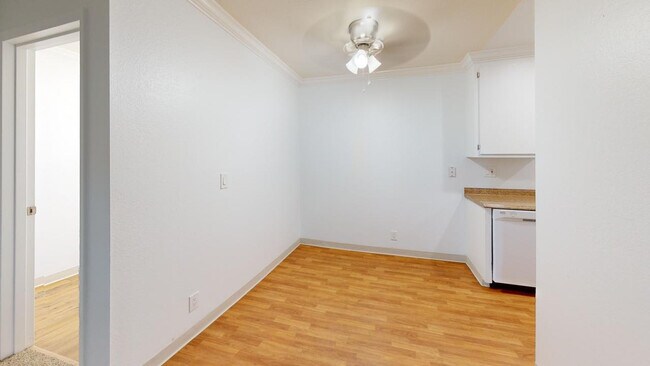 Building Photo - 475 Ignacio Blvd