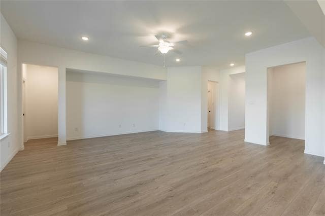 Building Photo - 1304 Parkdale St
