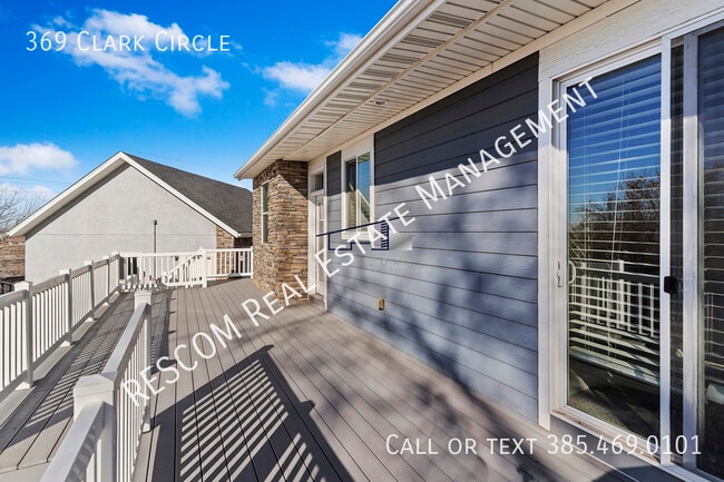 Building Photo - 369 Clark Cir