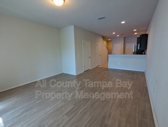 Building Photo - 4759 White Sanderling Ct