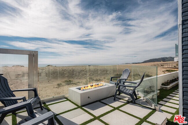 Building Photo - 1044 Waterbury Ln