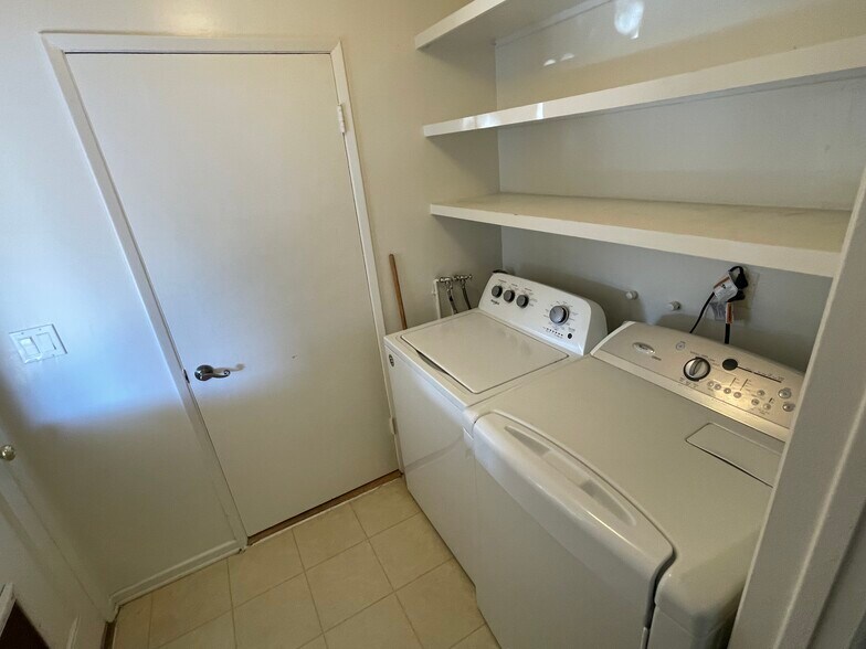 Laundry Room - 16420 Minnehaha St