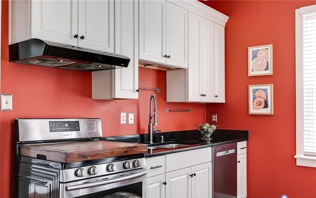 Building Photo - 2419 Semmes Ave