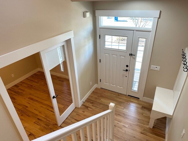 Building Photo - Super Cute 3 Bedroom with Bonus/Office in SE Portland Home!