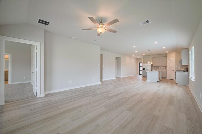 Building Photo - 6306 Brahman Ct
