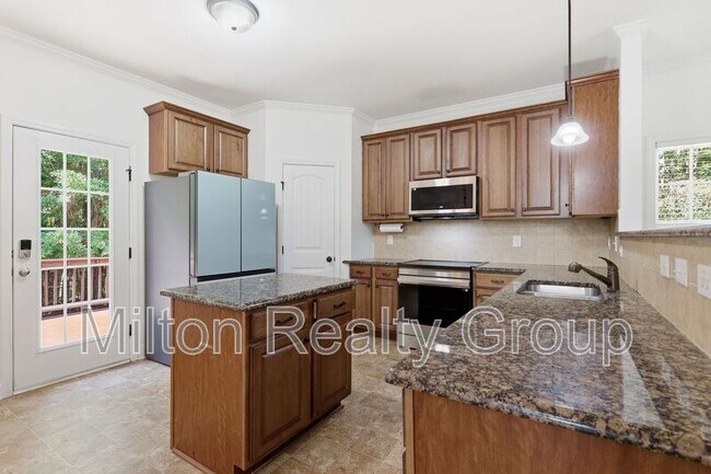 Building Photo - 80 Valor Cir
