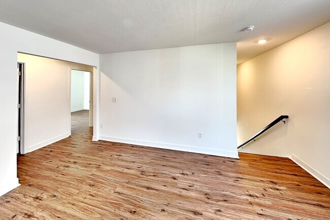 Building Photo - 11458 Basalt Dr
