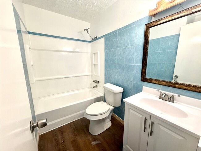 Building Photo - 710 Fields St