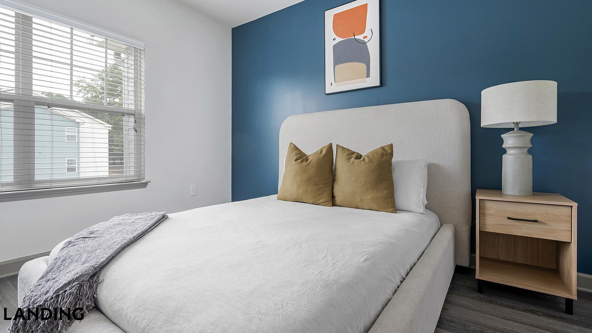 Building Photo - 11010 Northlake Landing Dr